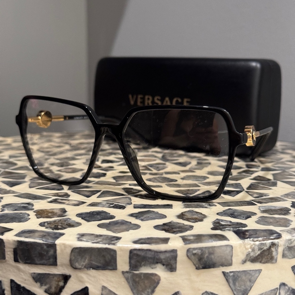 VERSACE eyeglasses. Good condition.